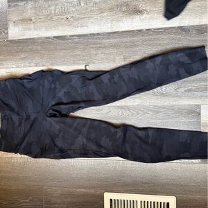 Lululemon Black Camouflage Leggings